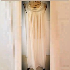 Vintage Contessa silky nightgown soft peach SM Sexy Lingerie Glam
